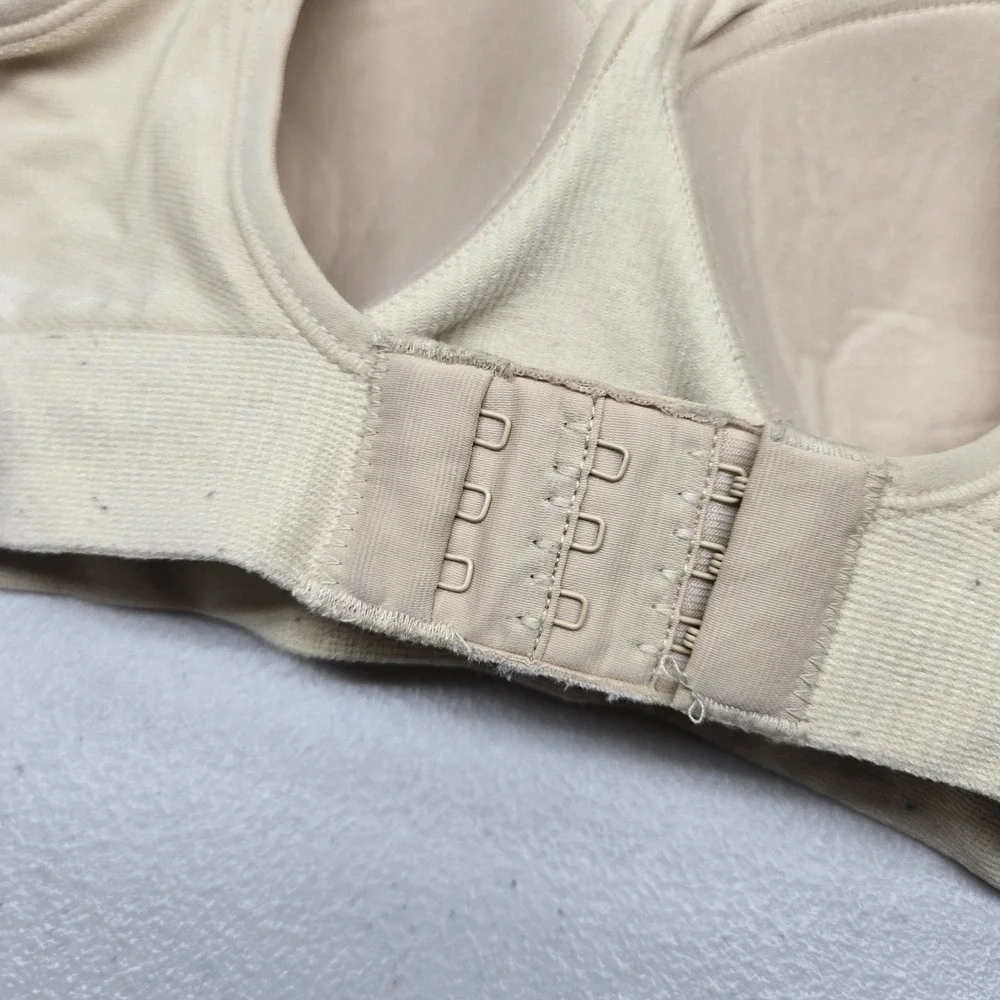 Underoutfit ***stains item